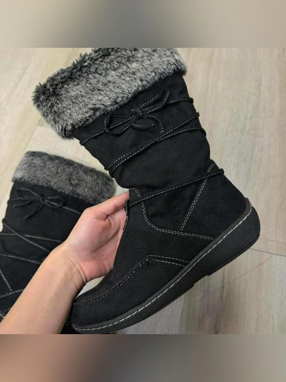 Y2K grunge American eagle fur boots with bow🩶